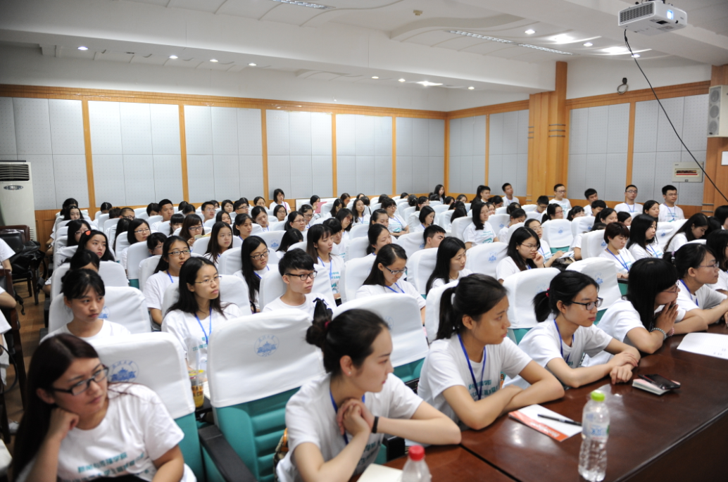 91直播
2014年优秀大学生暑期夏令营成功举办